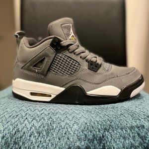 Jordan 4 Cool Greys